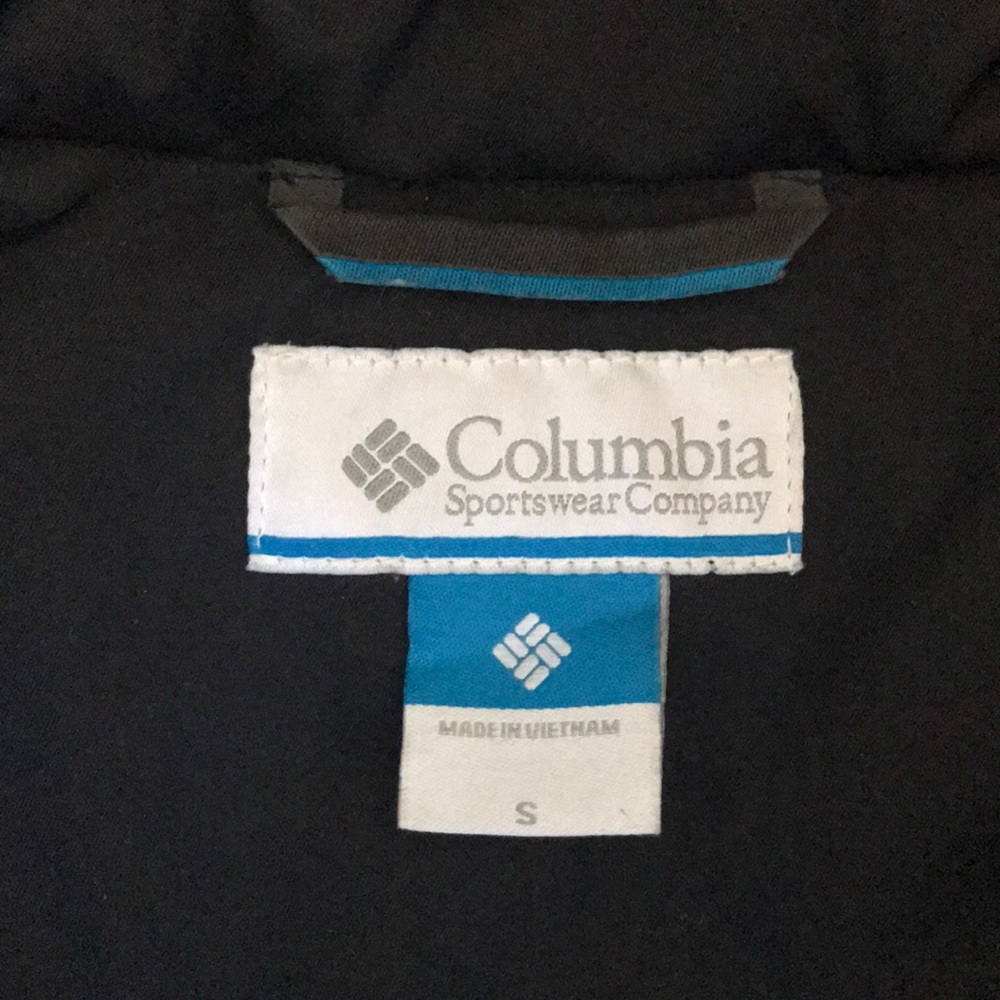 Columbia Women’s Winter Jacket - Picture 3 of 3